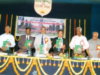 Shri Narendrakumar A. Baldota releasing the Souvenir & Paper Abstracts Volume (eds. O.P. Varma & M. Basavanna) of the 15th Convention. Left to Right: Prof. S.C. Puranik, Prof. M. Basvanna, Dr. S.K. Saidapur, Shri Narendrakumar A. Baldota, CMD, MSPL Ltd., Hospet (Karnataka), Dr. S. Asokan & Prof. O.P. Varma.