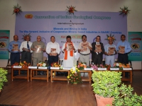 The dignitaries releasing the Pre-Convention Volume : The volume was jointly unveiled by (L to R) Dr. J.P. Shukla, Prof. K.K. Singh, Prof. O.P. Varma, Shri S.K. Srivastava, Shri Kailash Vijayavargiya, Prof. Pramod K. Verma, Dr. V.P. Dimri, Prof. V.K.S. Dave & Dr. N.K. Chaubey. 